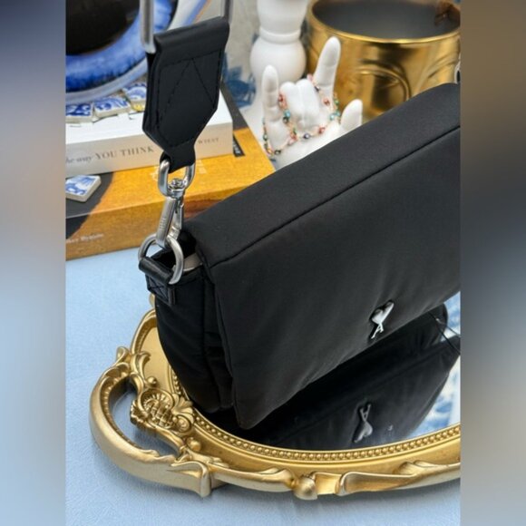 🆕 AMI PARIS 🧿 NWOT Ami de Cœur Crossbody Lunch Box Bag - Picture 5 of 16